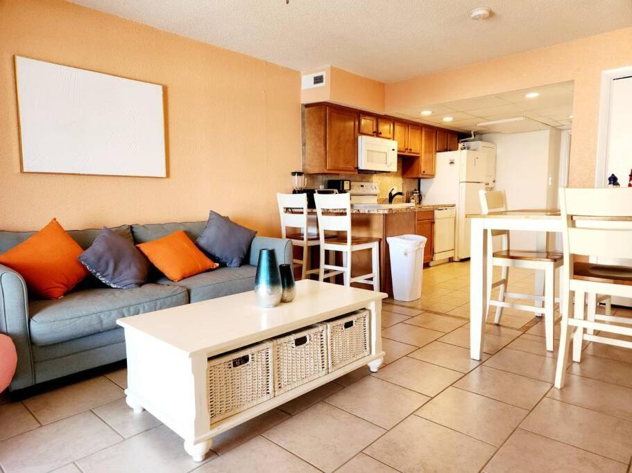 Beachfront Condo In Paradise Ошен Сити Экстерьер фото